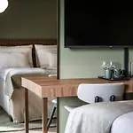 Quality Grand Отель 4*