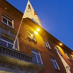 Quality Grand Отель 4*