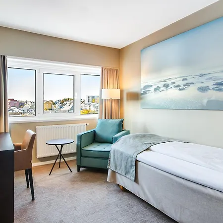 Quality Grand Hotel 4*