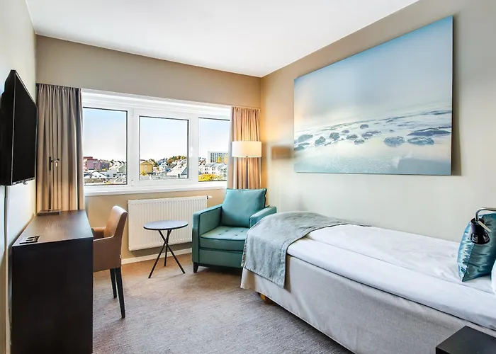 Quality Grand Hotell 4*