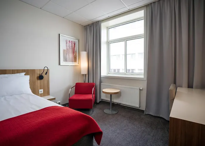 Quality Grand Hotell 4*