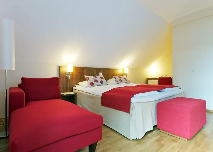 Quality Grand Hotell 4*