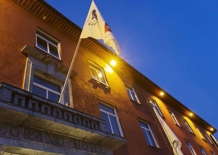 Quality Grand Hotell 4*