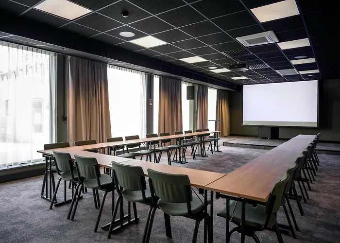 Quality Grand Hotel 4*