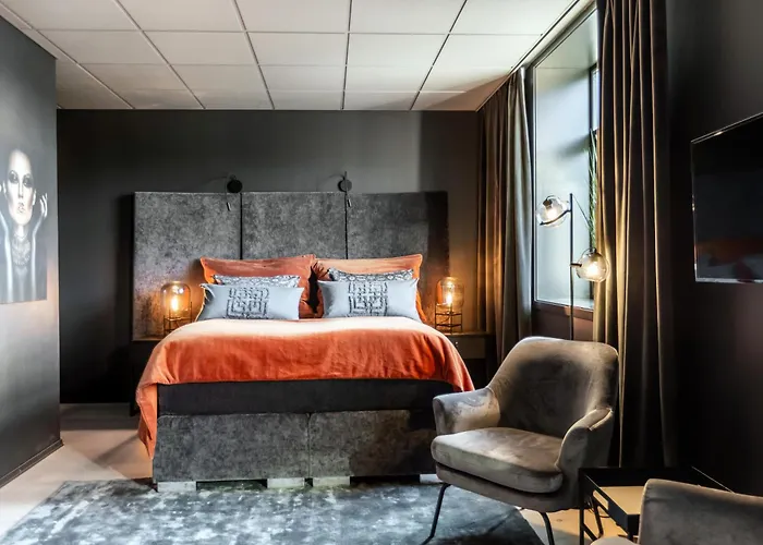 Quality Grand Hotel 4*