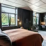 Quality Grand Отель